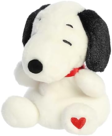 Aurora Snoopy Heart Stuffed Animal - 5 Inches White Classic