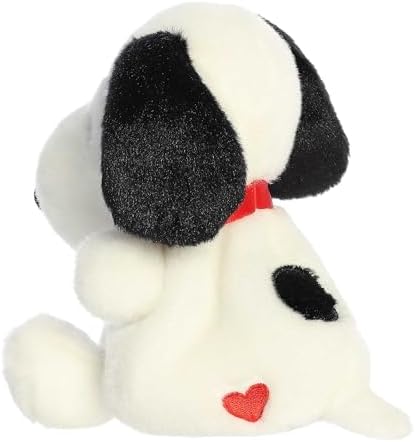 Aurora Snoopy Heart Stuffed Animal - 5 Inches White Classic