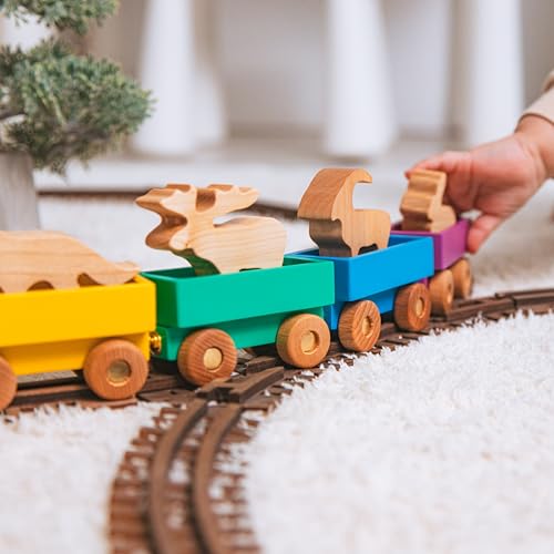Personalized Freight Train with Name and Animal Wagon Set