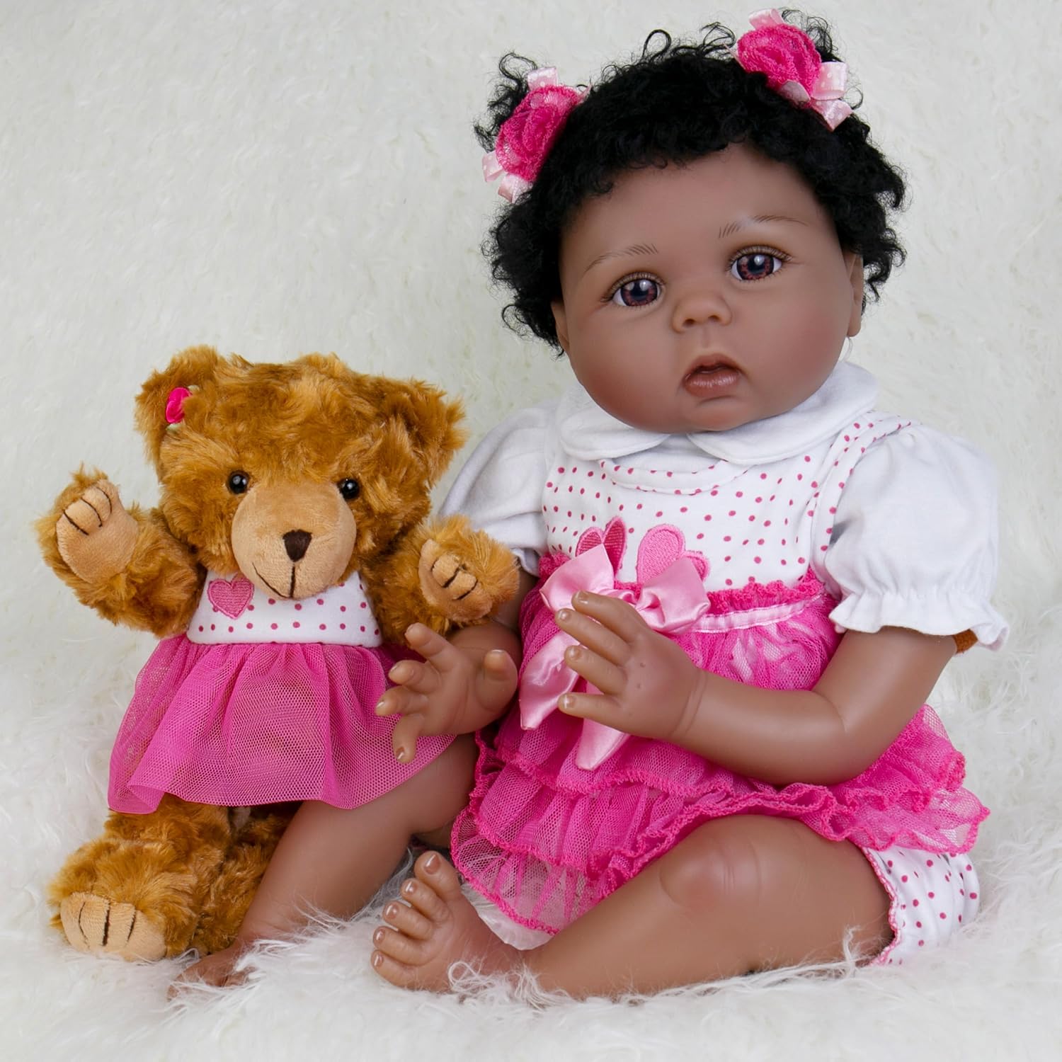 EKOKIZ Reborn Baby Doll 22-Inch Lifelike Soft Cloth Body Doll