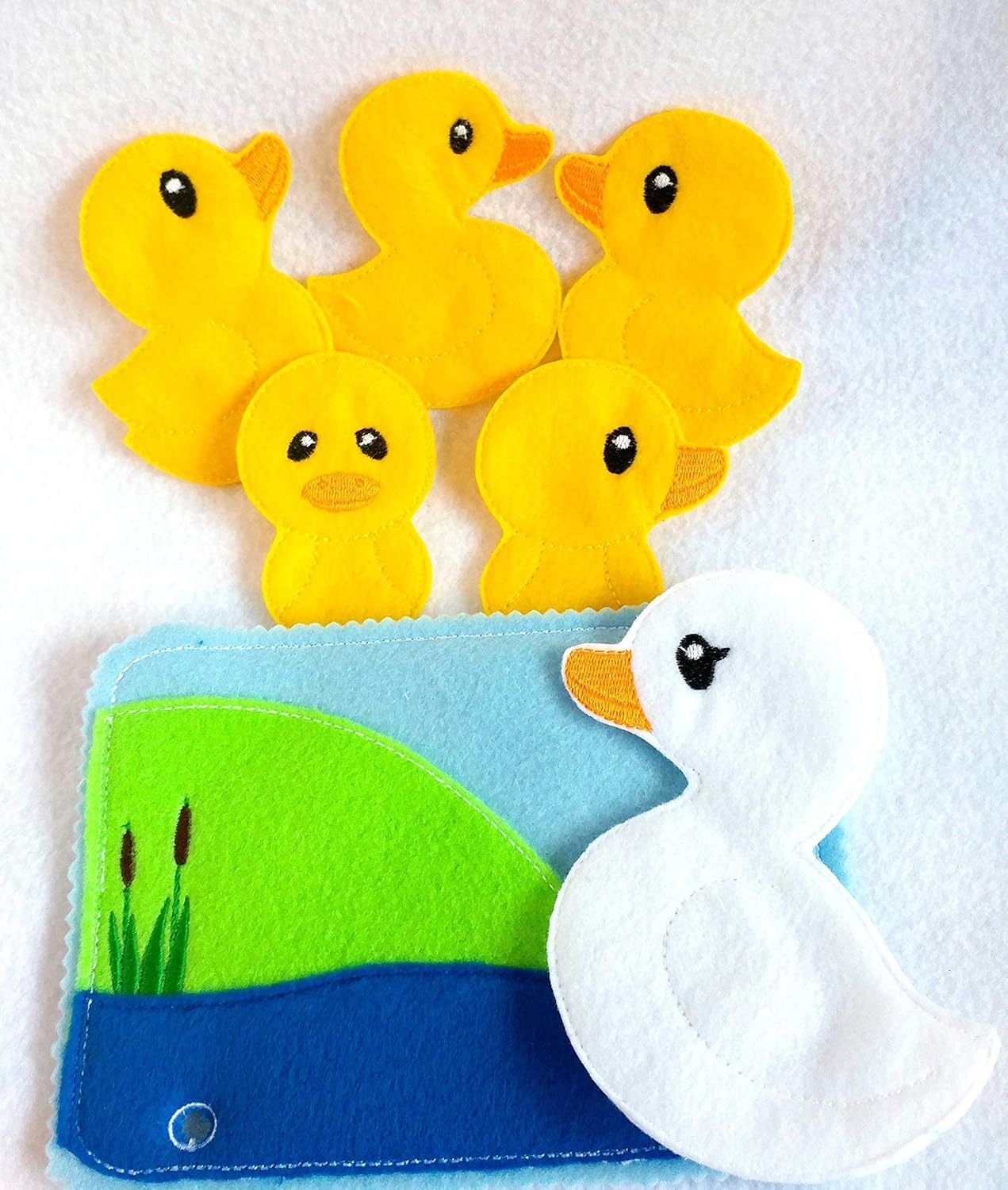 Handmade 5 Little Ducks Felt Quiet Book and Flannel Play Set