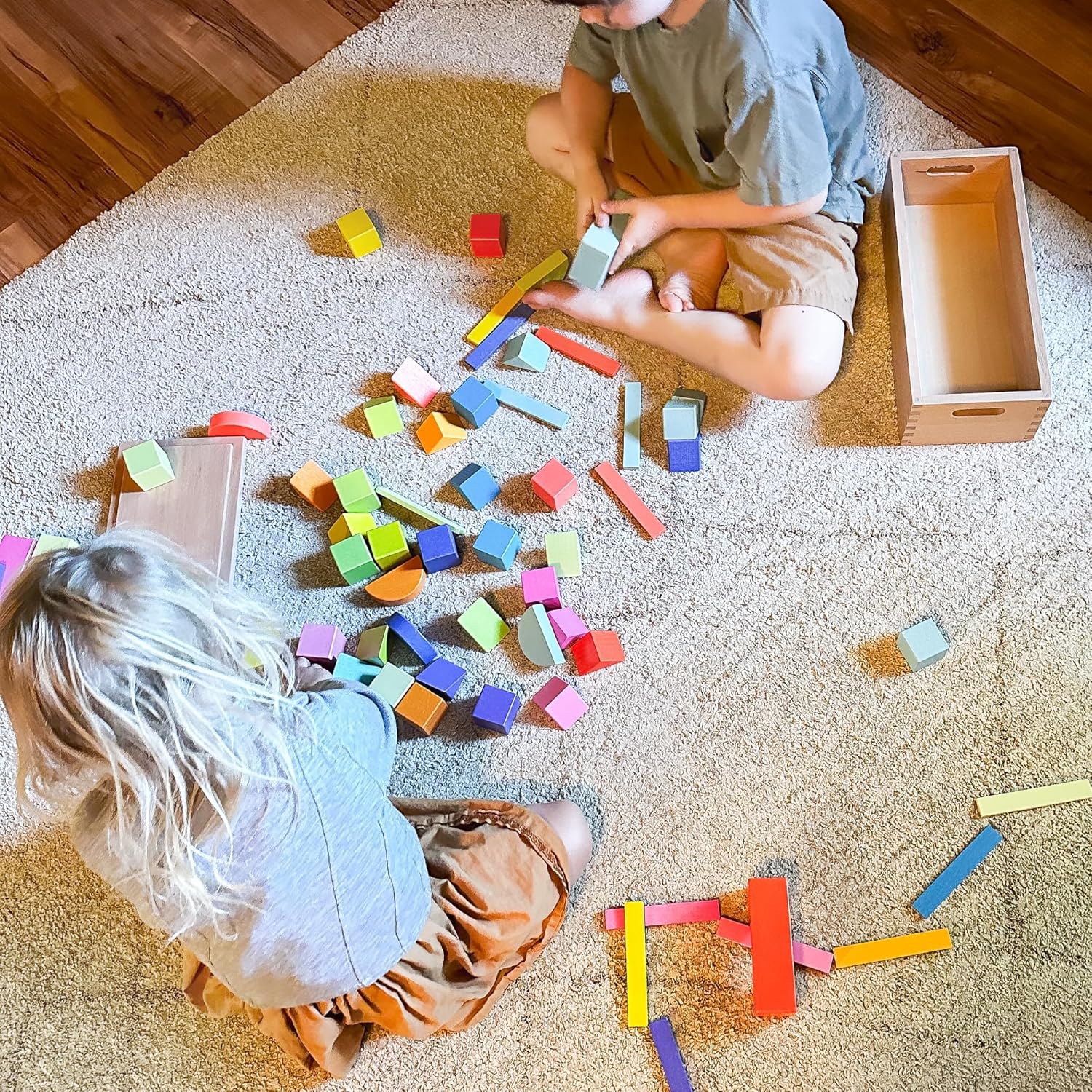 Quiggly Montessori Rainbow Building Blocks 68-Piece Set